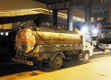 <a href='http://m.yunxiangju.cn' title='危險(xiǎn)品貨運(yùn)' >危險(xiǎn)品貨運(yùn)</a>